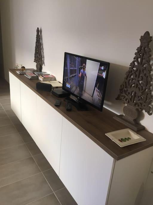 ריימס Comfortable, Cozy, Chill, Spacious, Near Cathedral מראה חיצוני תמונה